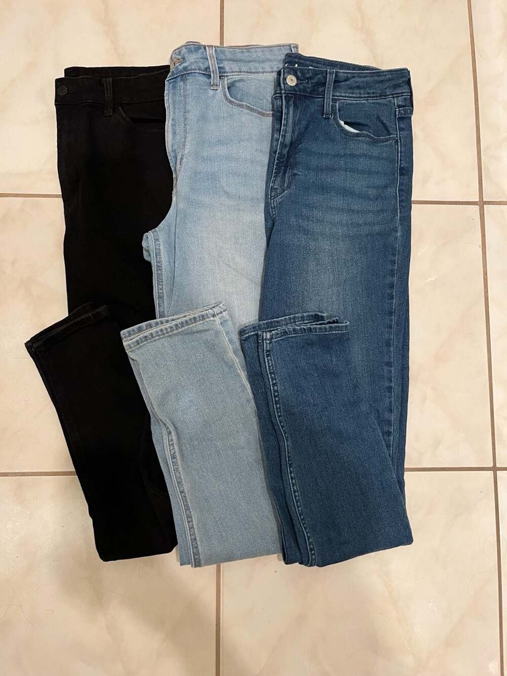 Old Navy High-Rise Wow Super-Skinny Jeans (Bundle of 3)